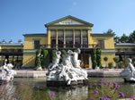 Gewitterwolken über der Kaiservilla.Franz Joseph I., Bad Ischl und der Juli 1914.